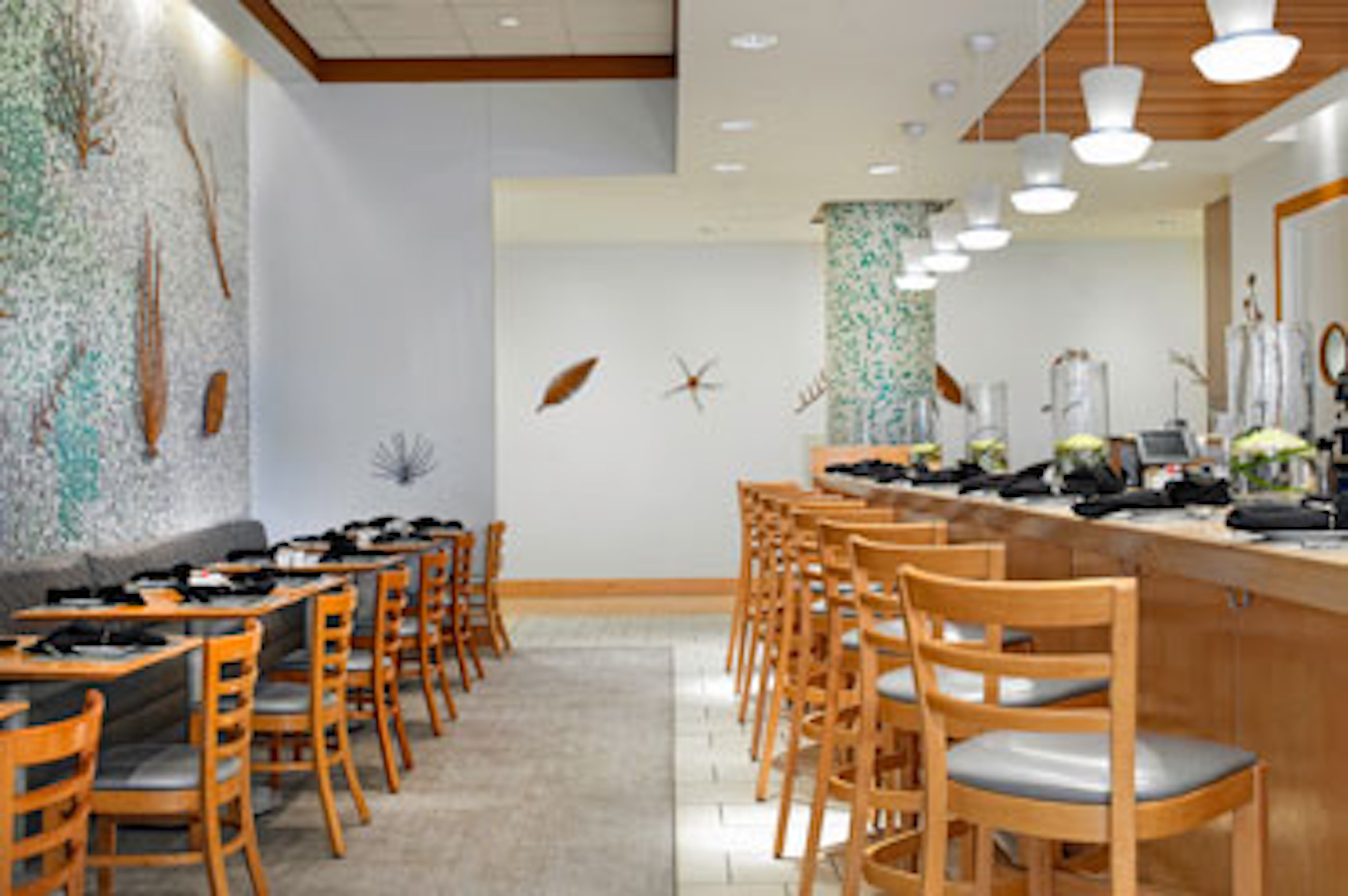 NM Cafe at Neiman Marcus - Roosevelt Field Restaurant - Garden