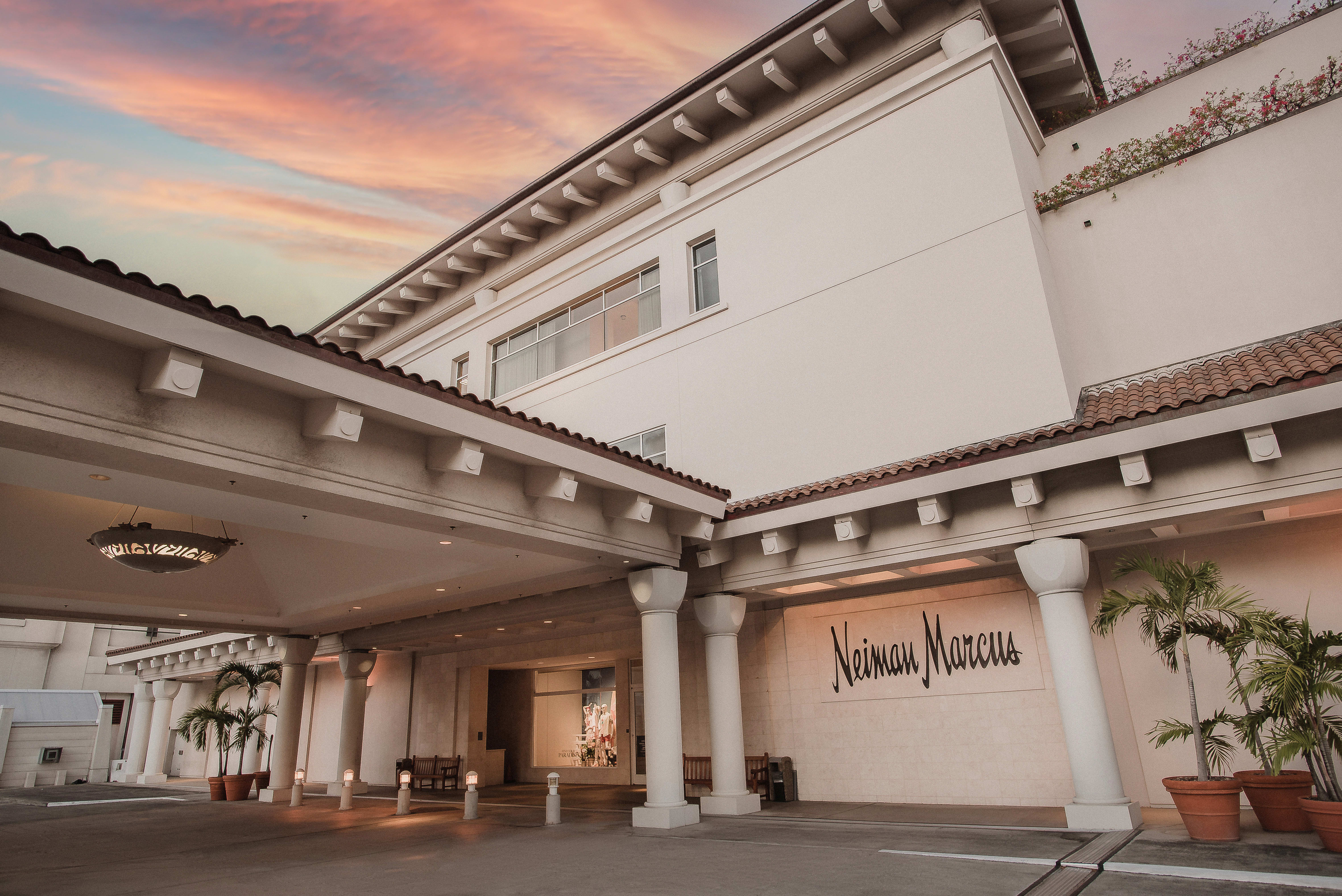 Neiman Marcus - Ala Moana Honolulu Neiman Marcus - Ala Moana Honolulu