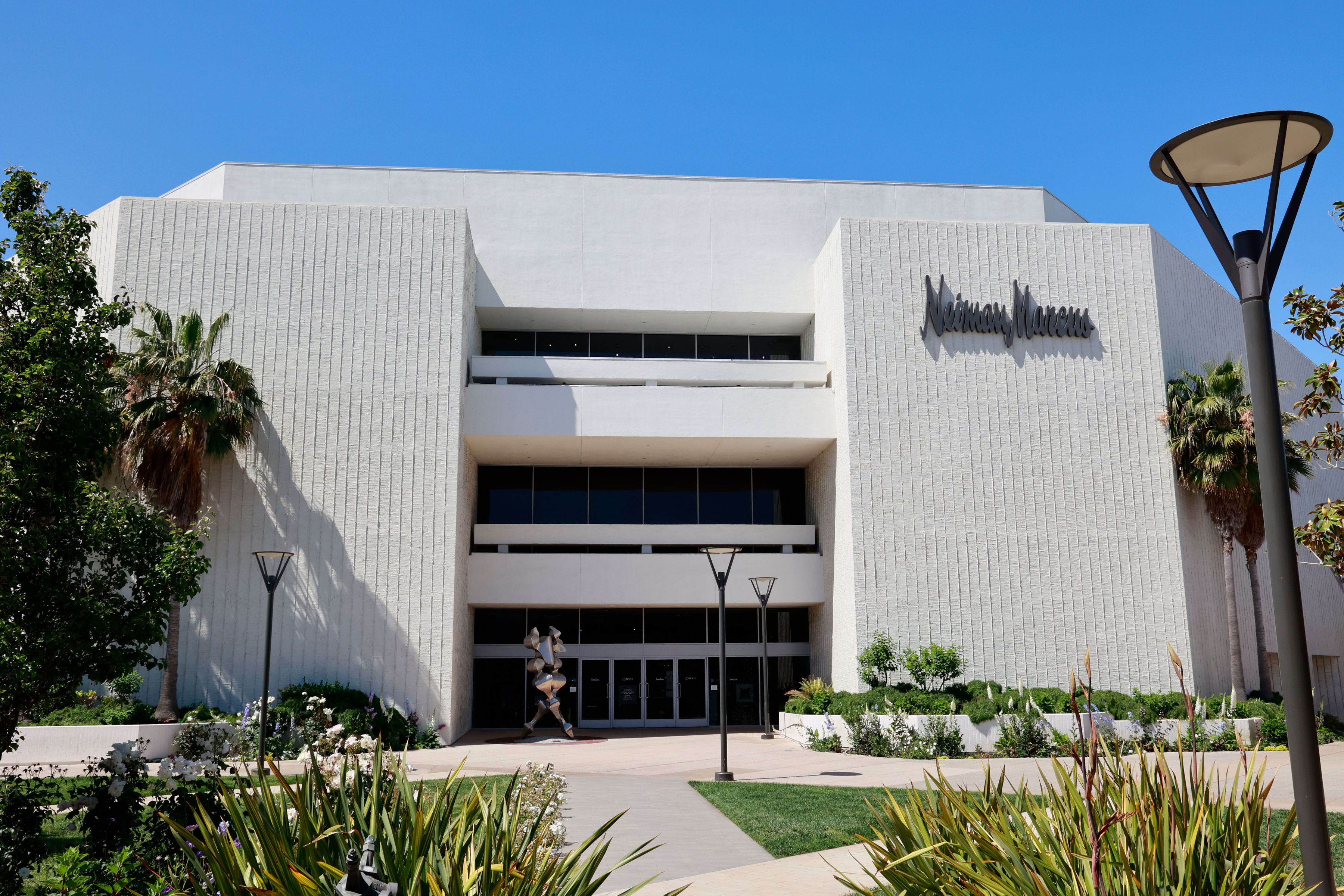 Stanford shopping center shoes best sale