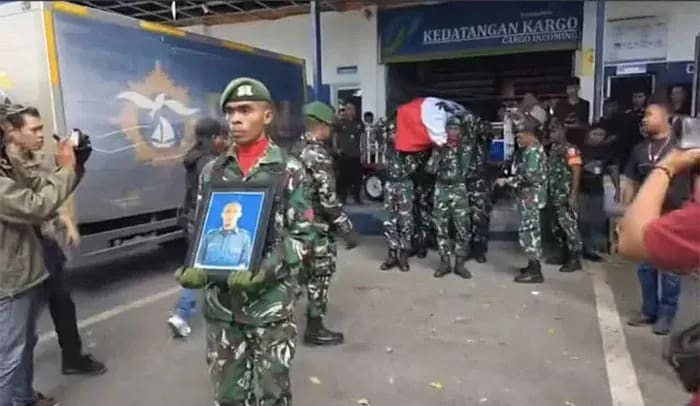 tuntutan-hukuman-mati-dan-ancaman-bubarkan-negara-tragedi-prada-lucky-sebagai-kaca-benggal