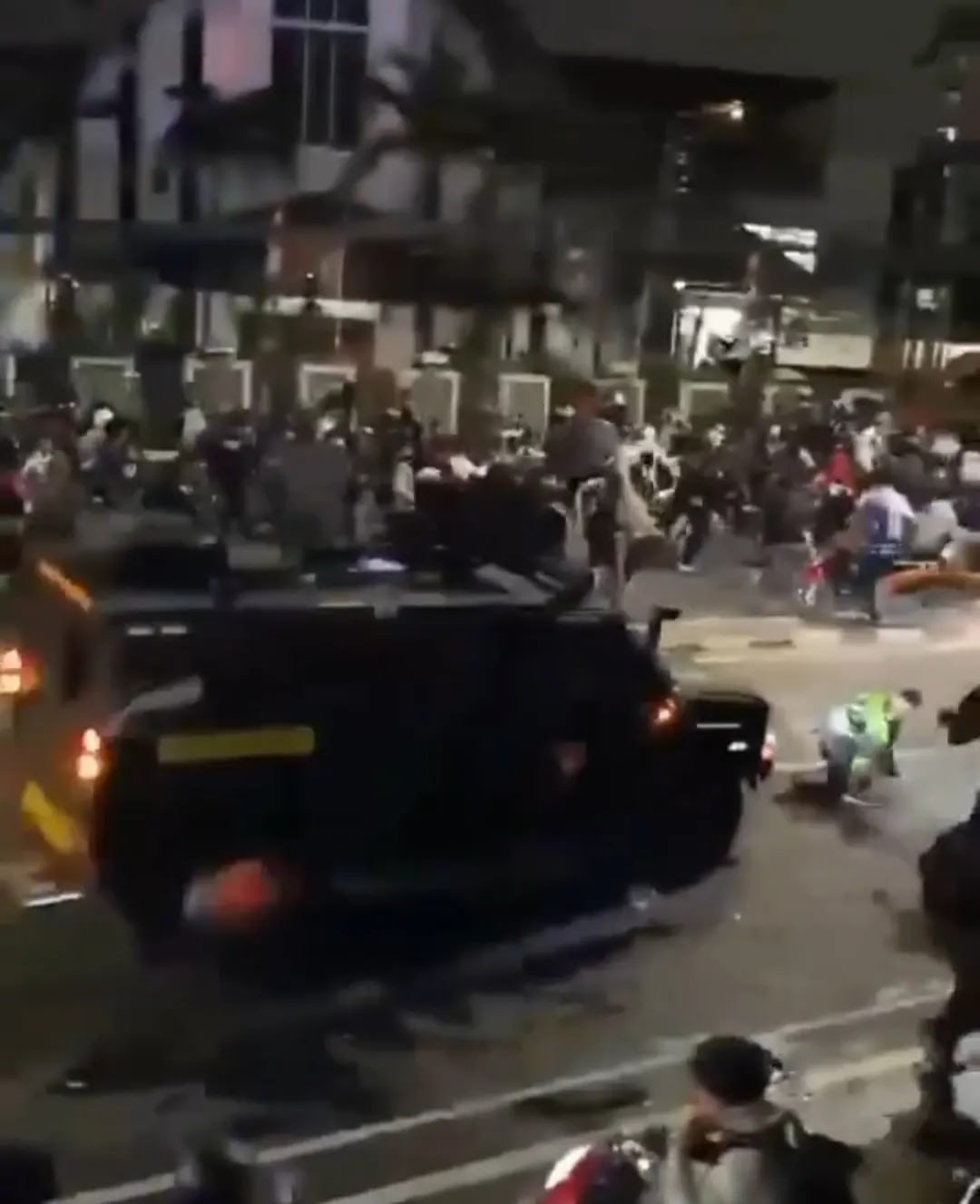 driver-ojol-terlindas-barracuda-di-tengah-ricuh-jakarta-polisi-disorot