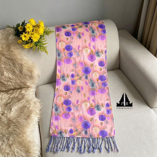 Kain Pantai Motif Etnik
