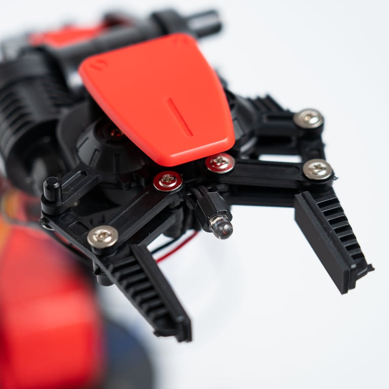 Dasturlanadigan Robot qo‘l