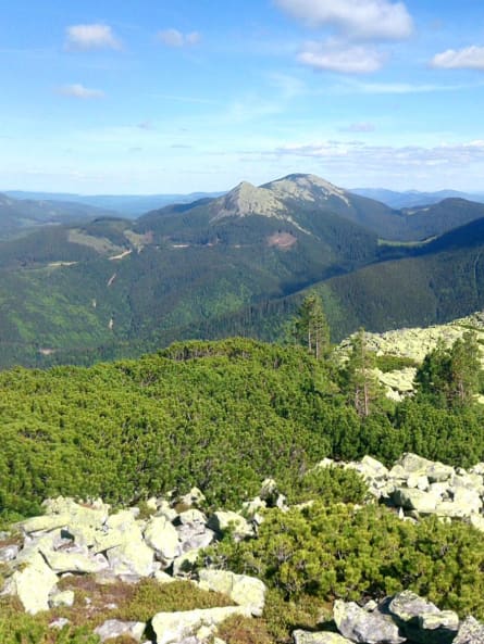 the mountains around Voyevodyno