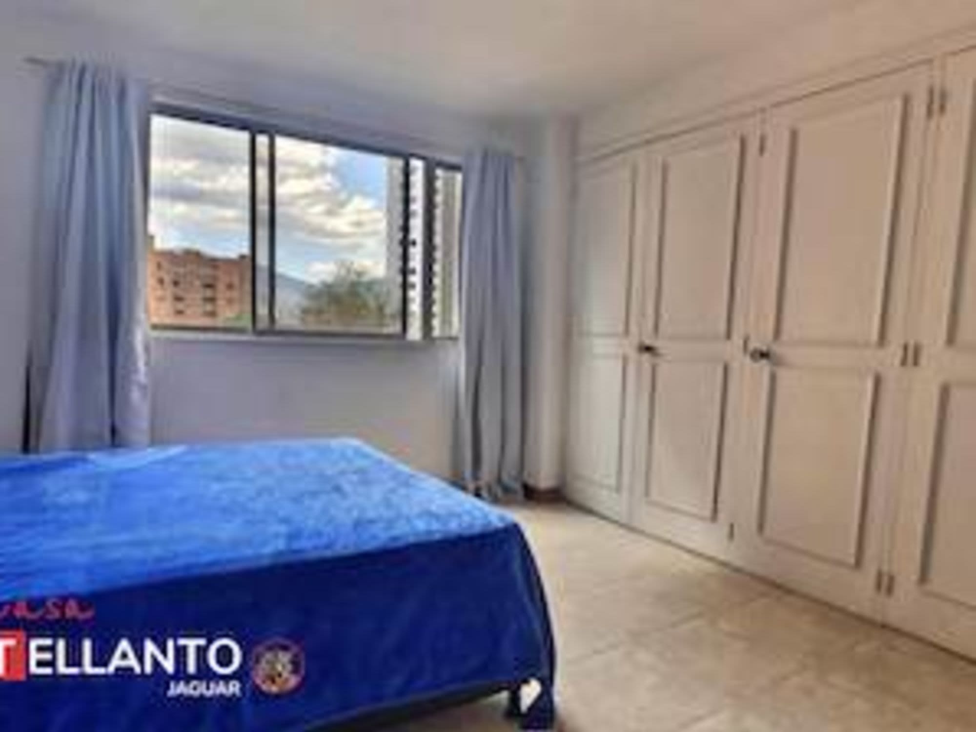 Rental accommodation in Room in Poblado - Shared Apartment with Fast WiFi Rental accommodation in Room in Poblado - Shared Apartment with Fast WiFi