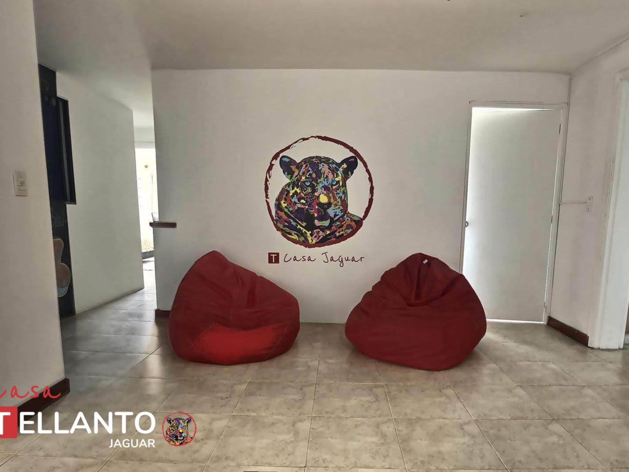 Rental accommodation in Room in Poblado - Shared Apartment with Fast WiFi Rental accommodation in Room in Poblado - Shared Apartment with Fast WiFi