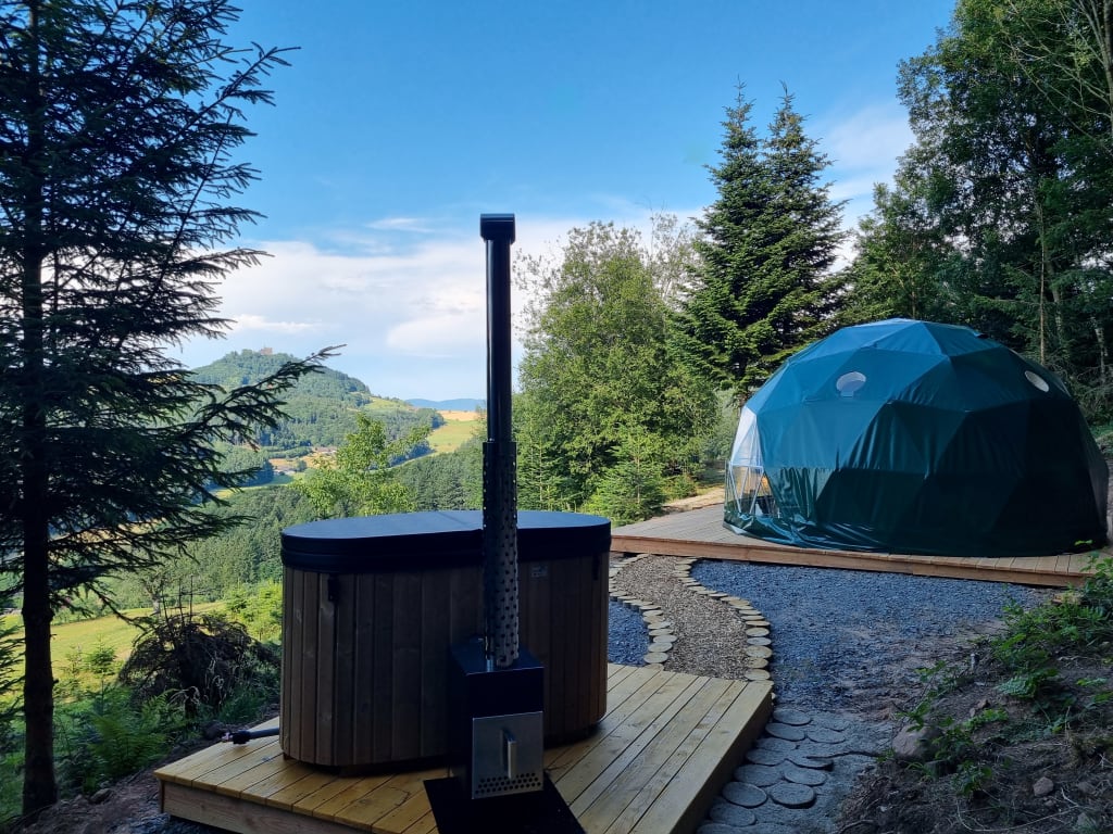 Schwarzwald-Iglu mit Weitsicht