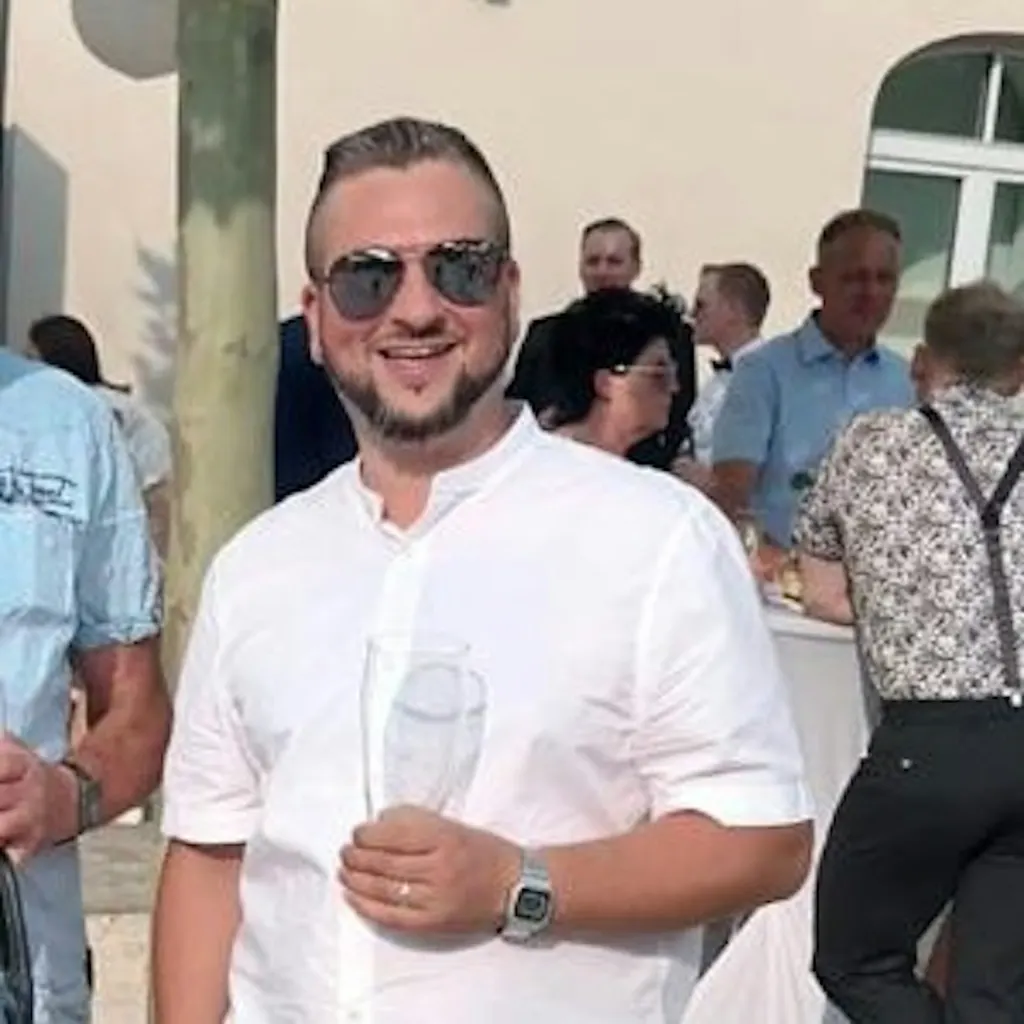 Profilbild von Julian Budaker