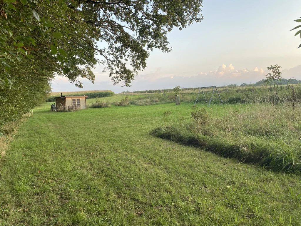 Schlafen am Waldrand