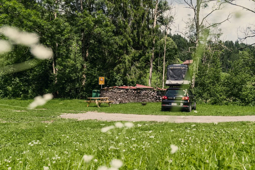 River Camp II, direkt an der Sihl