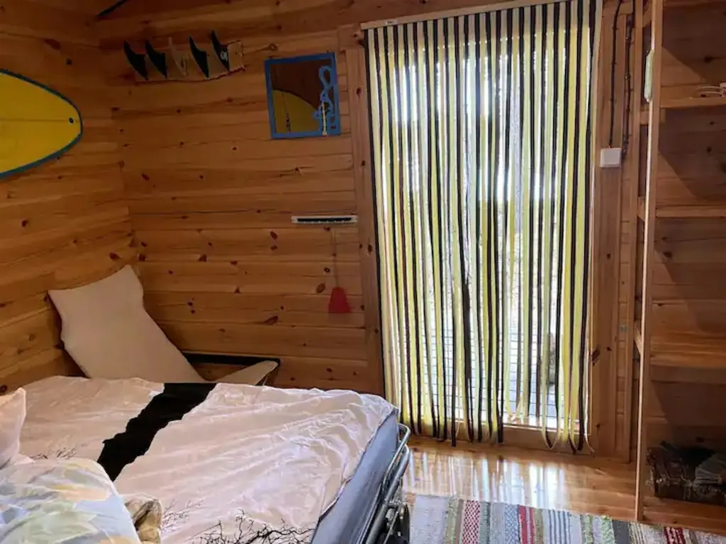 Eco Surf Shack auf Privatinsel