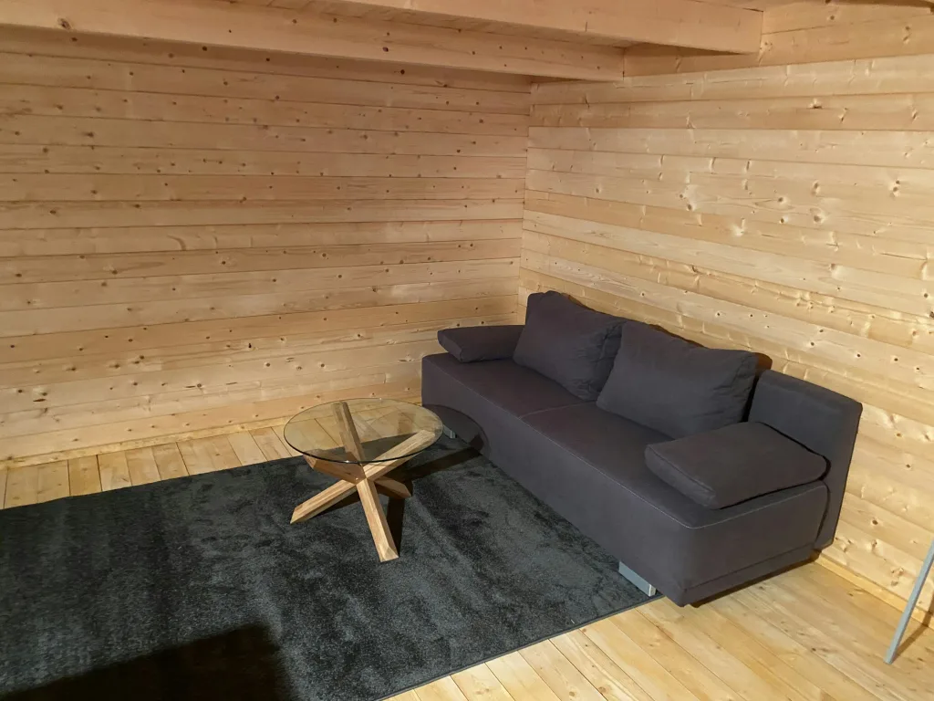 Kleine Hütte am Wald in Ostseenähe