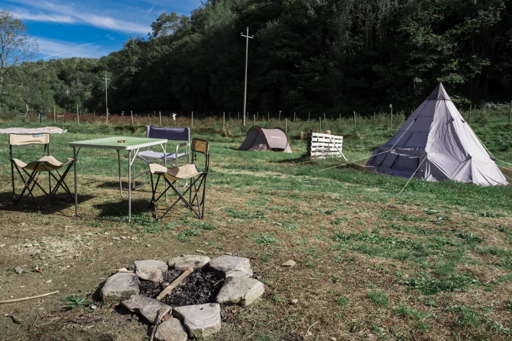 Into the Wild Camp - Tent