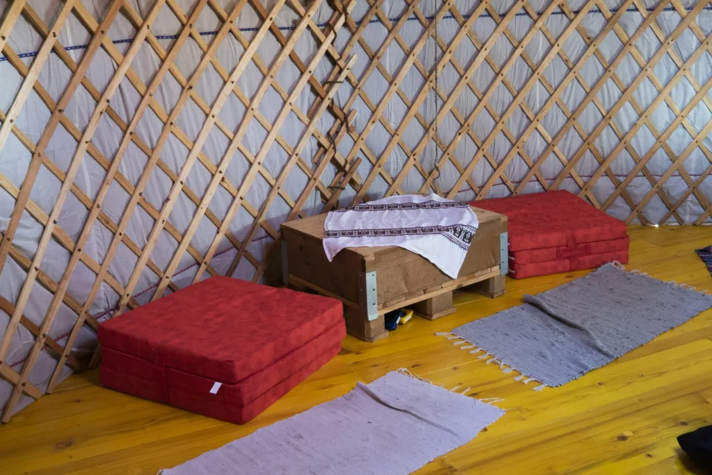 Jurte bei Tessiner Hof