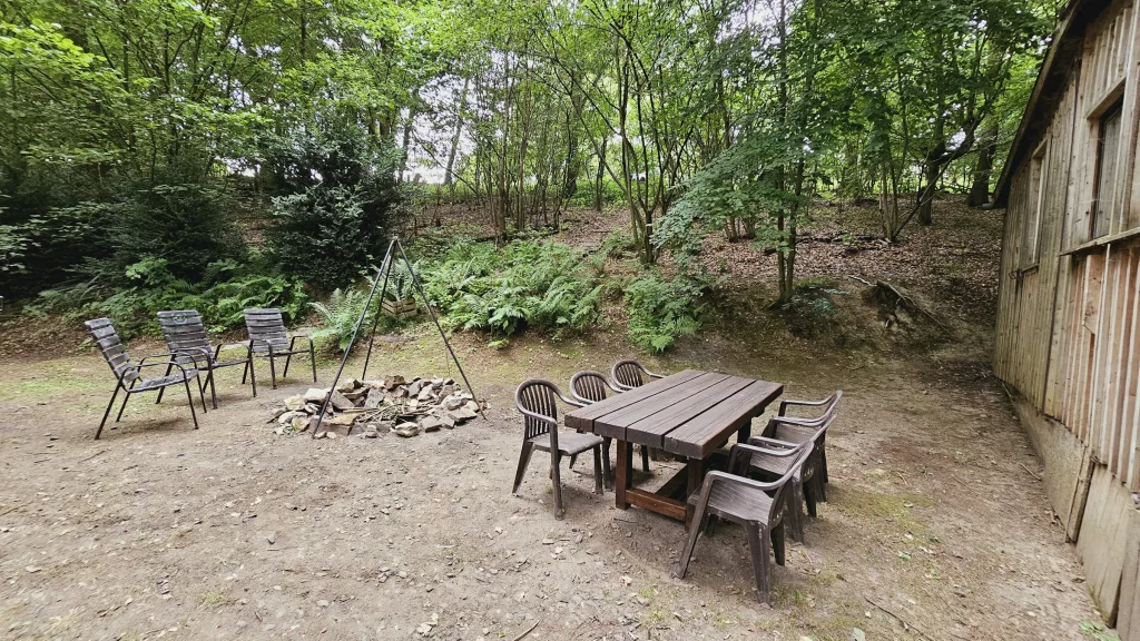Teich im Wald, sehr ruhig 25000m2