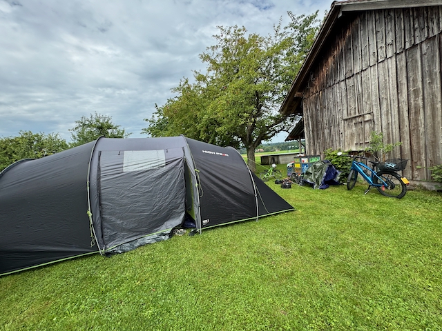 Wydhof-Camp in den Obstbäumen photo 5