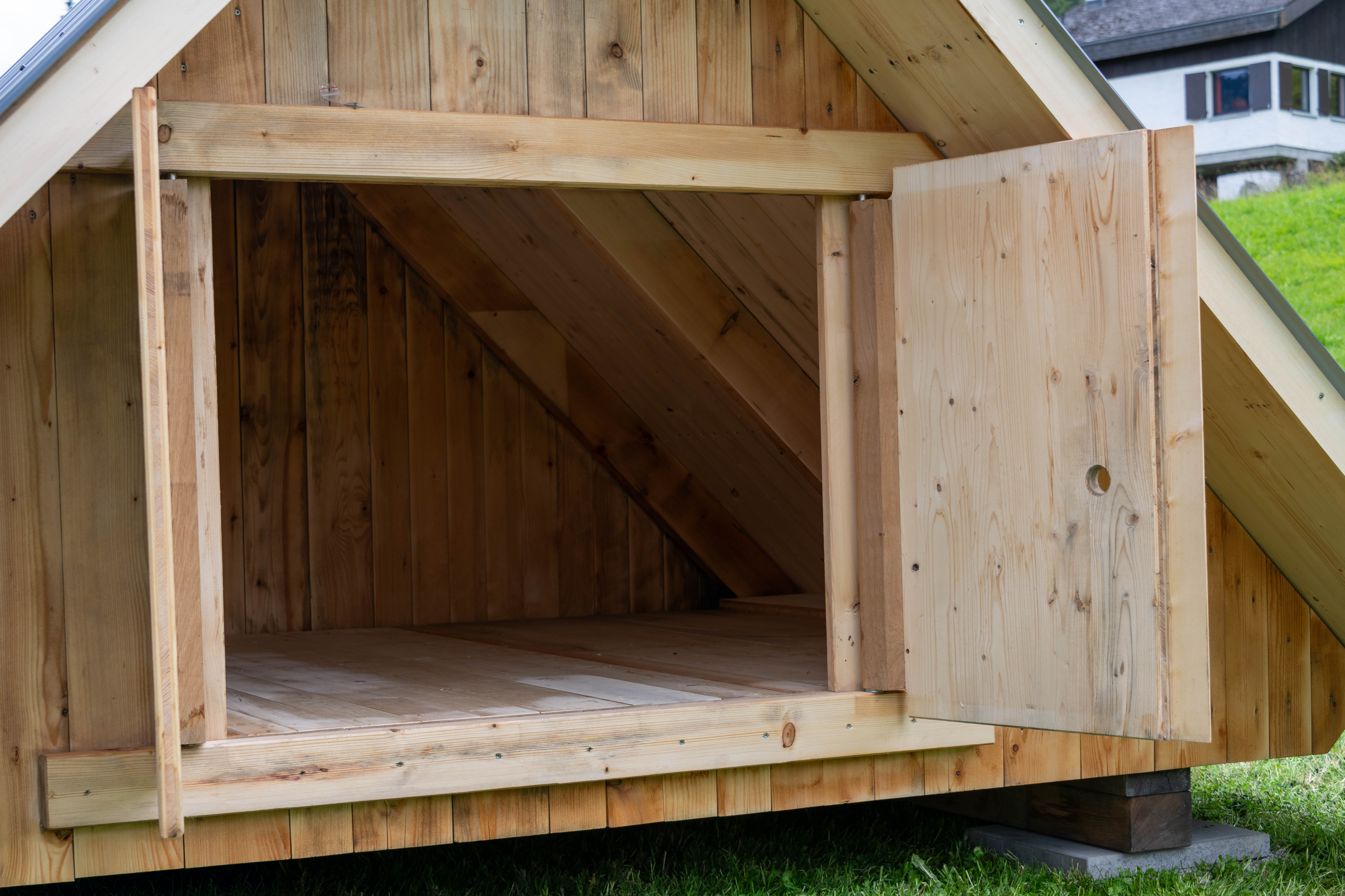 Holz-Shelter im Wirzweli photo 3