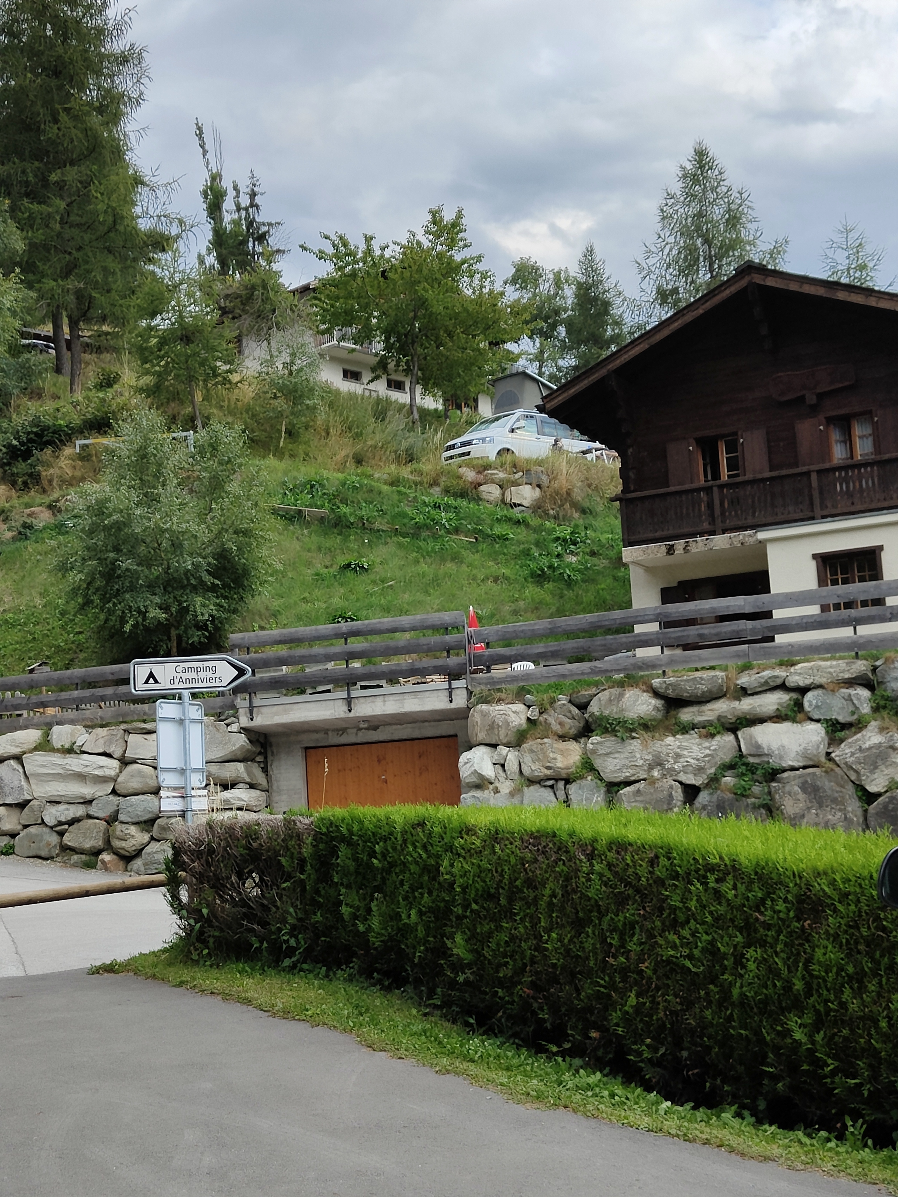 Camping d'Anniviers - Van 6 pers. - Photo 3