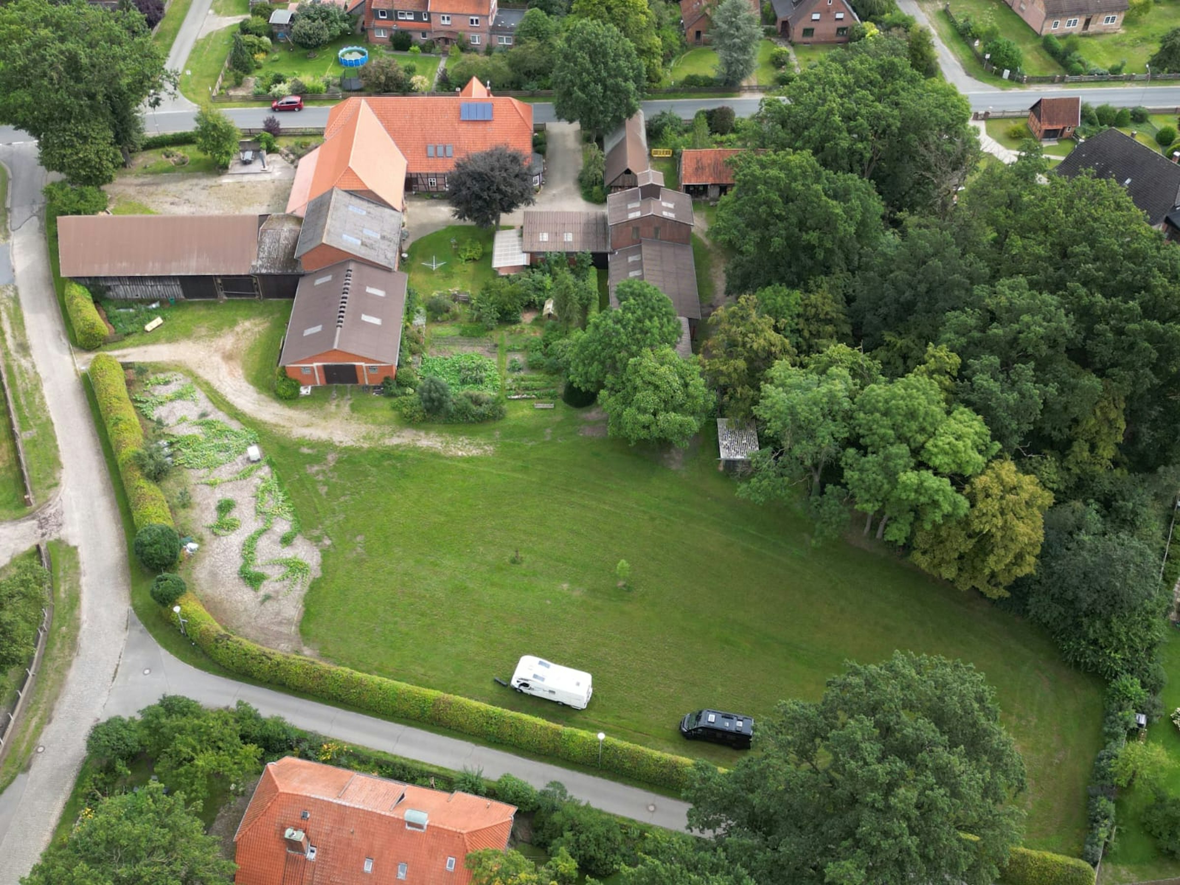 GrüneWiese idyllischerHofstellplatz photo 3