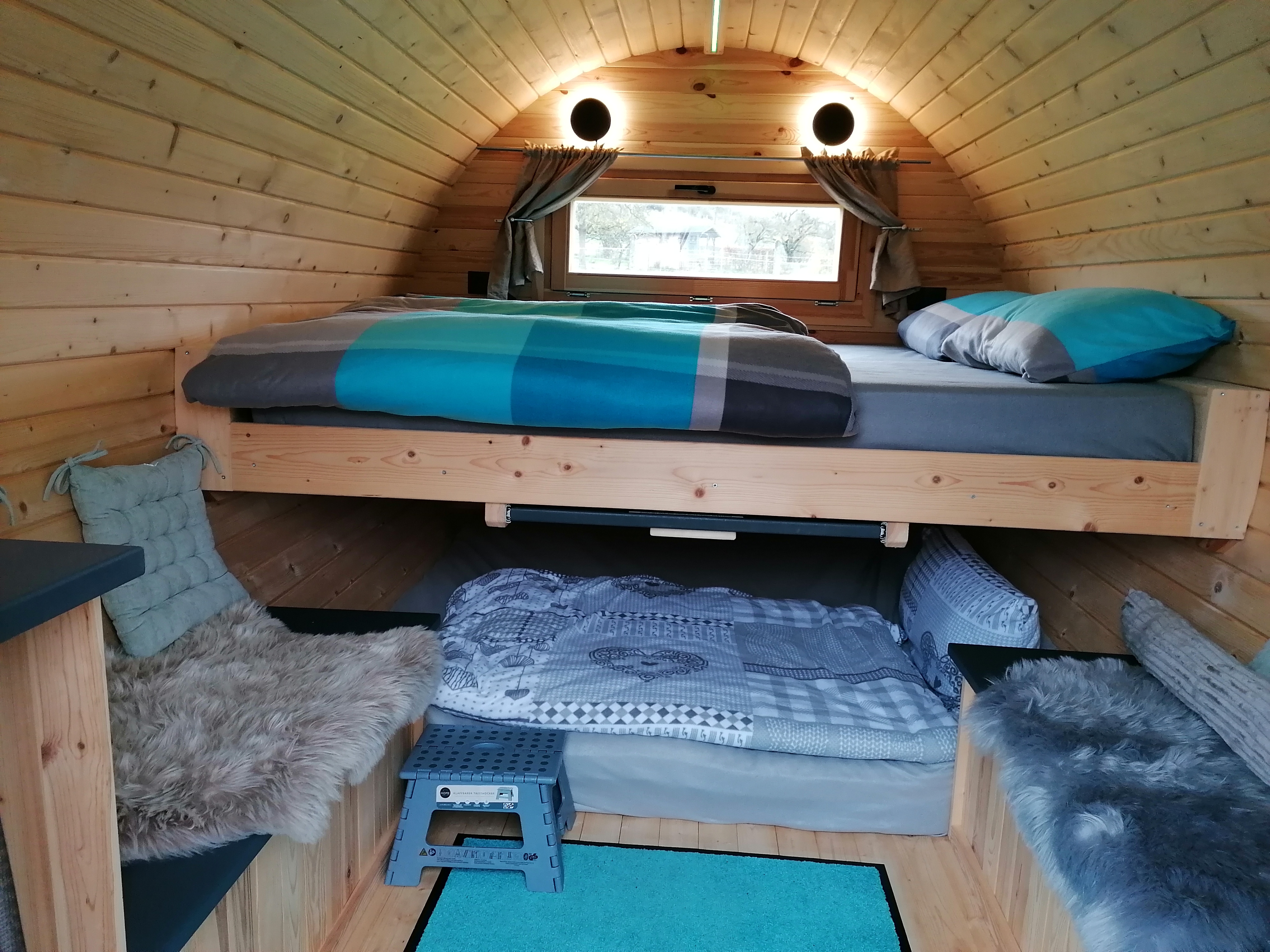 Schlaffass Familienfass Übernachtung in der Natur photo 5
