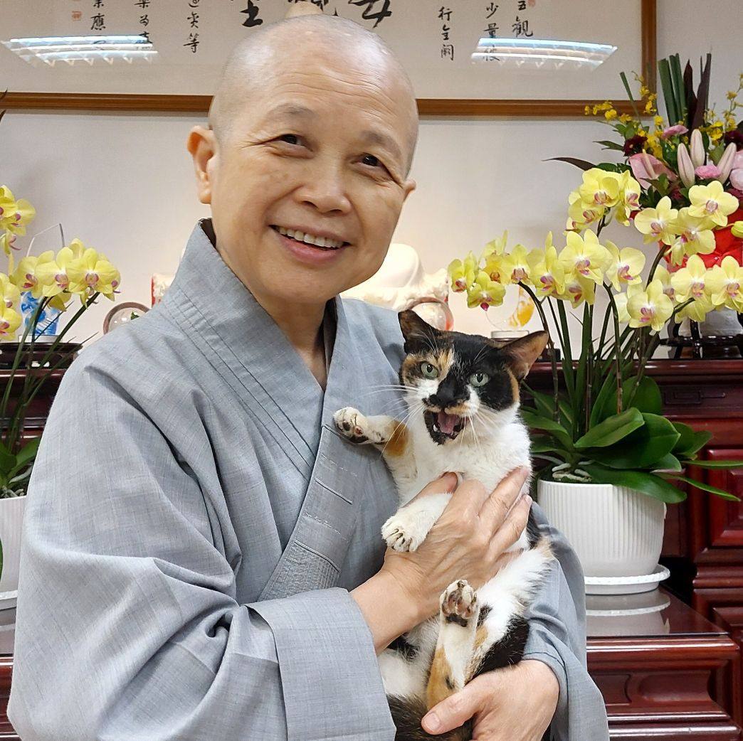 昭慧法師大頭照