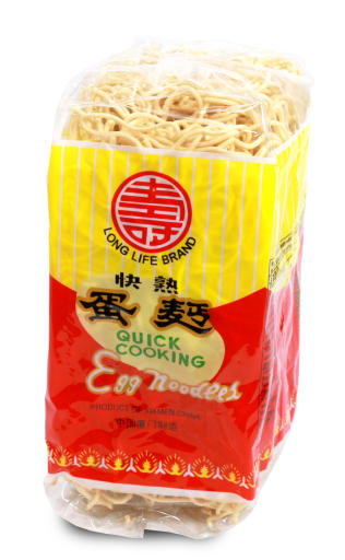Quick cooking noodles with egg 
