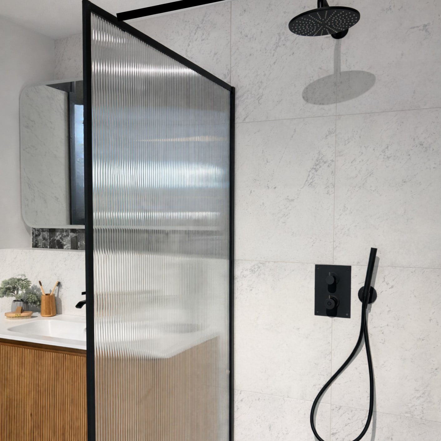 Lyse carraravegger skaper ro og romfølelse