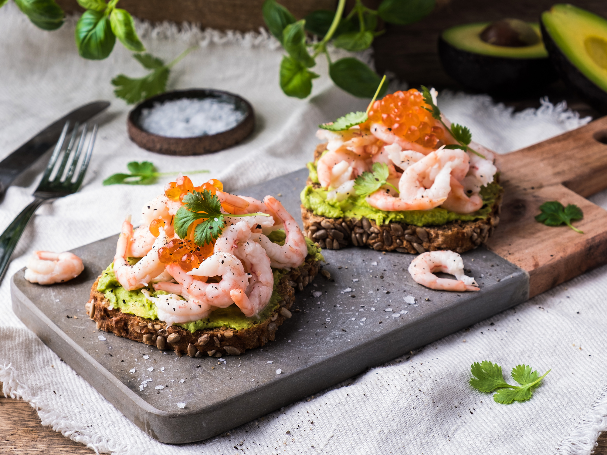Rekesmørbrød med avokado