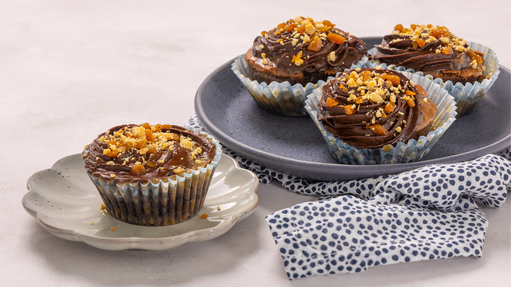 Sjokolademuffins med karamell og sjokoladekrem