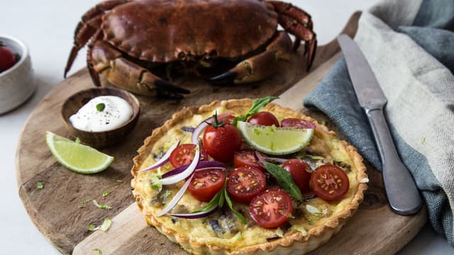 Stek på 180 grader til fyllet er fast og osten er gyllen.