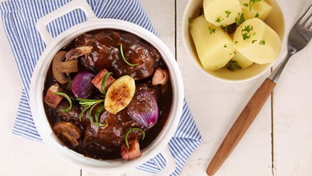 Kylling i Rødvin - Coq au vin