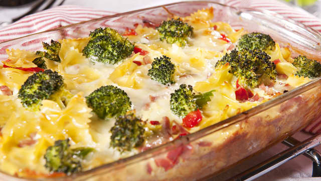 Brokkoli- og pastagrateng