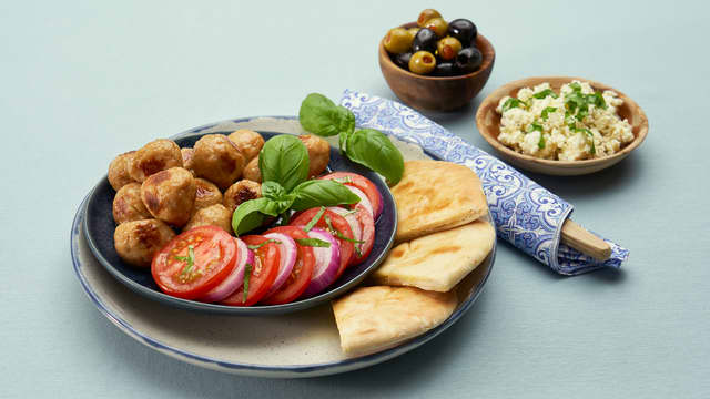 Kjøttboller med fetakrem