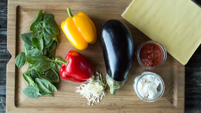 Varm ovnen til 220 grader.