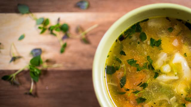 TORO Grønnsakssuppe med ovnsbakte rotgrønnsaker