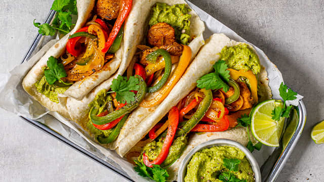 Fajitas med kylling og guacamole