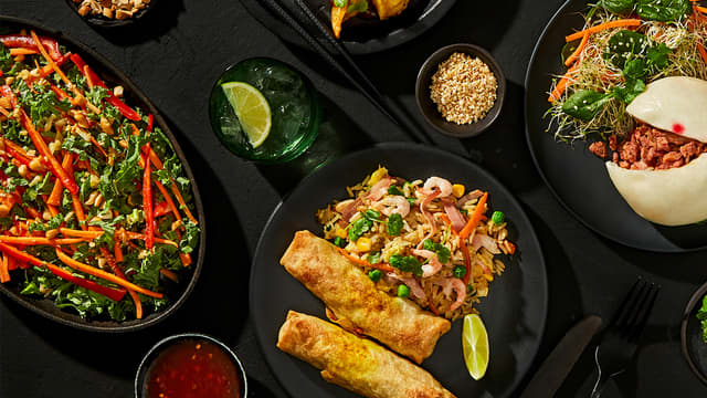 Thaisalat med sesamdressing