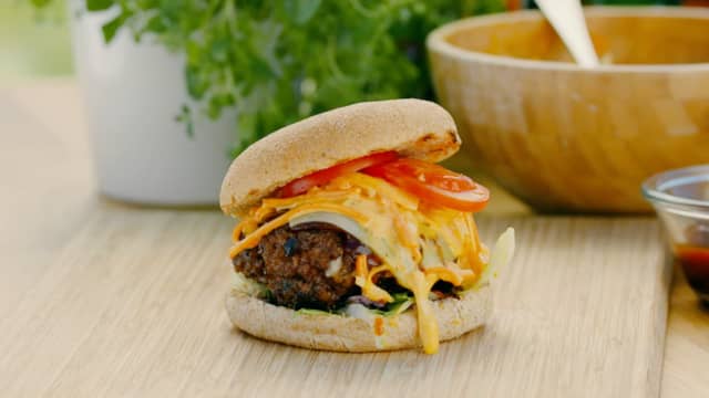 Daniels 3-2-1 Burger med Tabasco