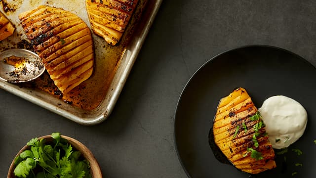 Hasselback-kålrot med cumin og røkt paprika