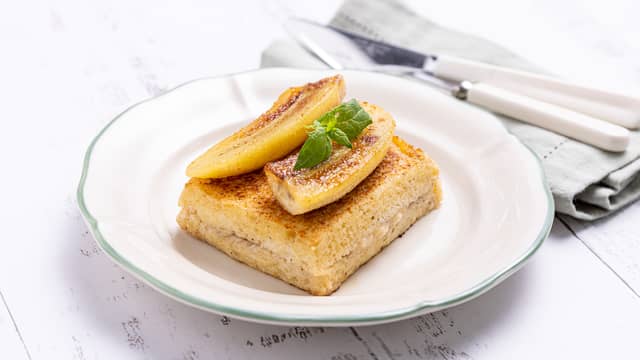 Arme riddere med karamellisert banan