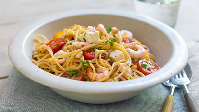 Spaghetti med reker og fetaost