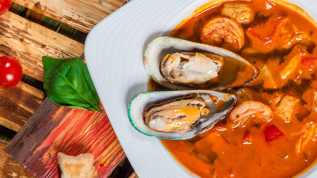 Strø over dill, og server!