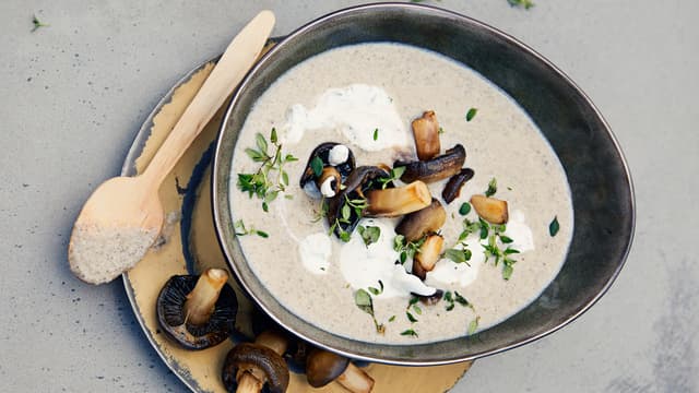 Sjampinjongsuppe med chevre