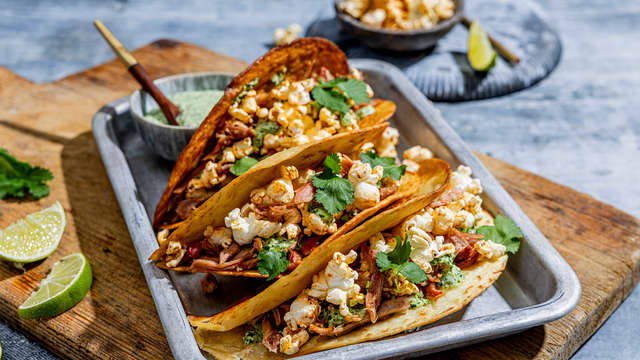 Pulled pork-tacos med popcorn