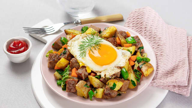 Restetips! Har du igjen rester fra middagen? Se oppskrift på [Pytt i panne med karbonade](recipe:1a6977b2-3bc0-476c-b3e3-ffcad64ea331)