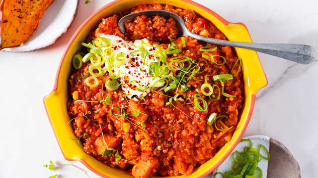 Smak til med salt og pepper.