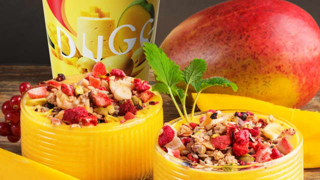 Mango Smoothiebowl med DUGG