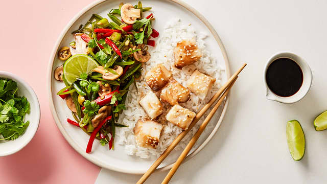 Asiatisk torsk med grønnsaker