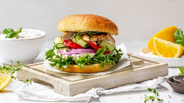 Grillet kyllingfiletburger