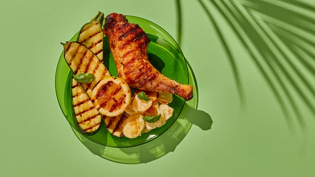 Kyllinglår med grillet squash og fløtegratinerte poteter